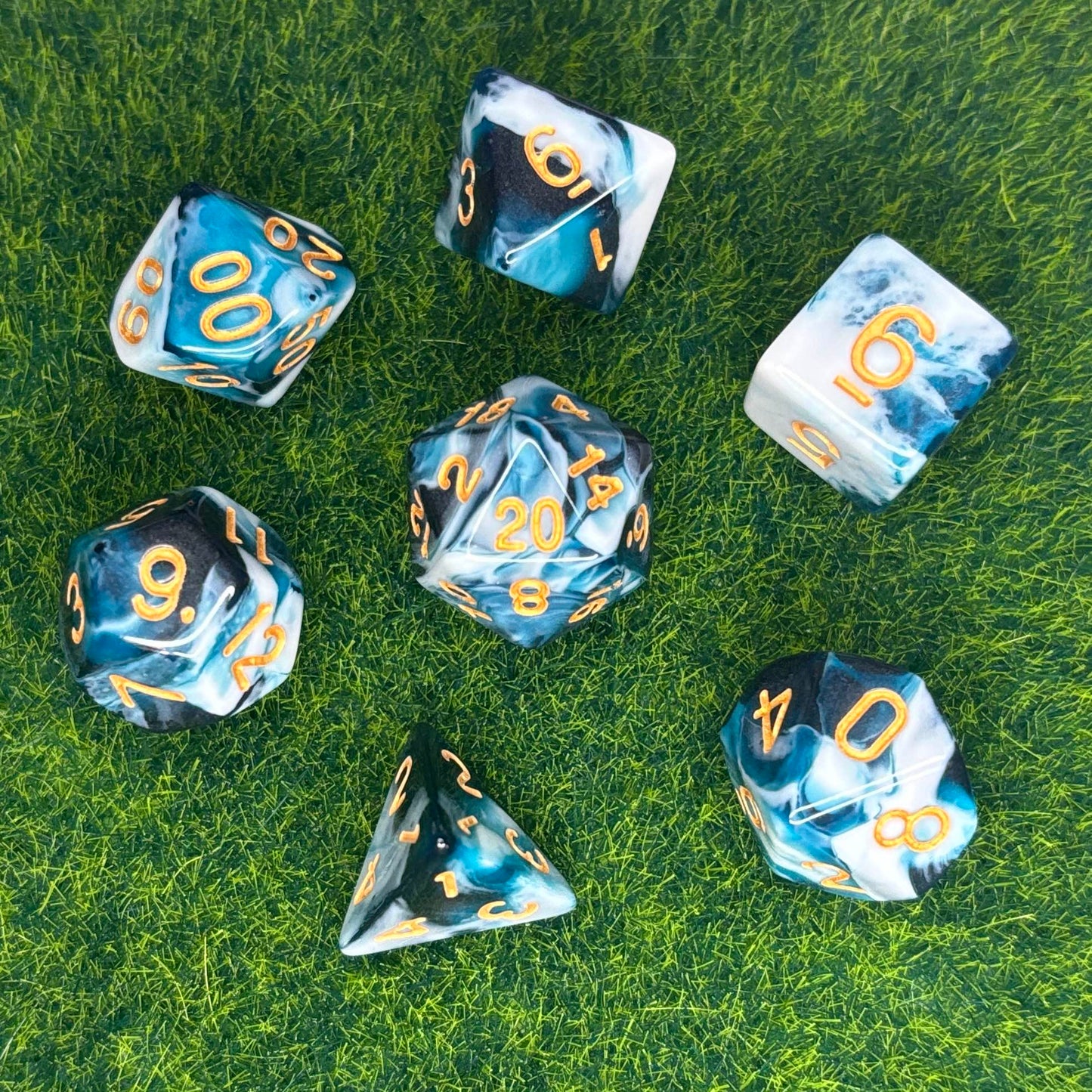 Dark Waters - Dice Set
