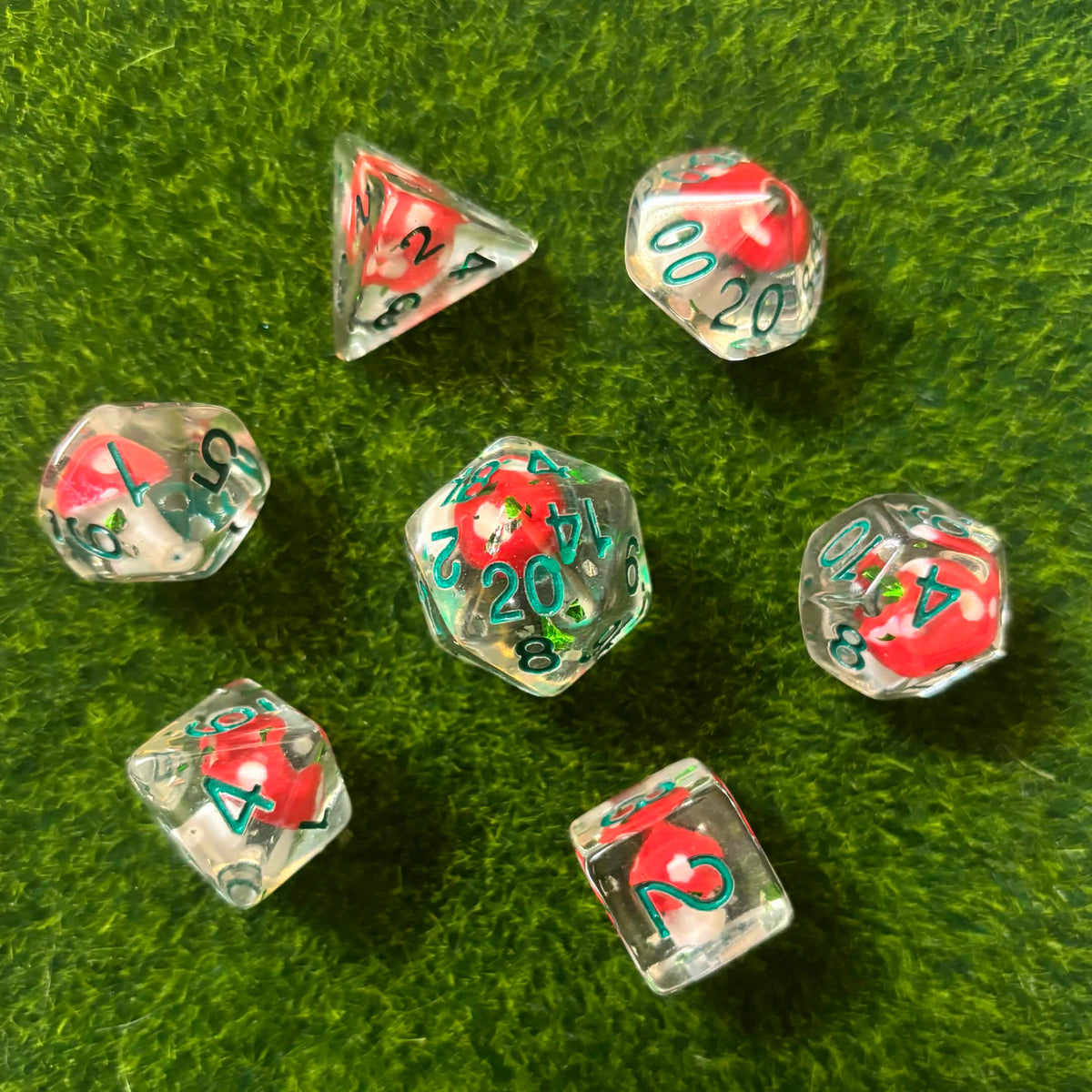 Red Mushroom - Dice Set